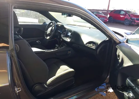 2018 Dodge Challenger Sxt from USA, damaged, VIN 2C3CDZAG9JH124075